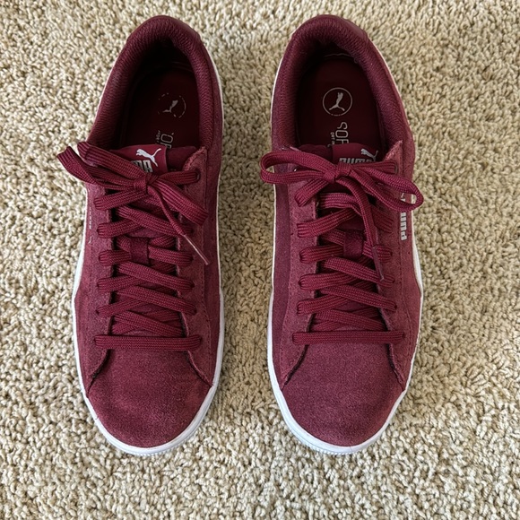 PUMA  burgundy suede sneaker with Soft foam insole Sz 8 - Picture 5 of 9